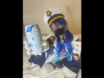冬季漫画市场结束后！！她恳求以女牛仔的姿势进行内射！穿着女售货员服装在酒店进行 POV 拍摄！！
