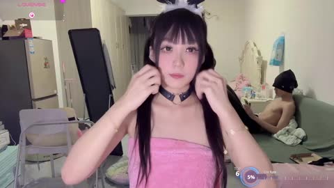 主播Jiajia 男友跑路回归阿黑颜小女友又吃上大肉棒了02