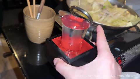 【露脸】秘密账号妹子困了喝酒狂饮连续4次中出