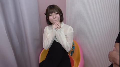 FC2 PPV 4777892 【初弹/4发】可爱娇小短发护士打开情色开关，猛烈挤压鸡巴，将残留在小穴中的大量精液带回家。