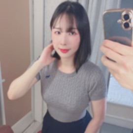 FC2 PPV 4778943 拥有白皙肌肤和巨乳的15岁日本美女。日式nettiri活塞让她的脸变得通红。将滚烫的精液注入她著名的小穴。