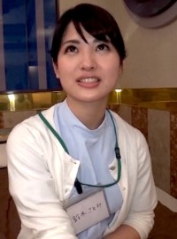 FC2 PPV 4807387 [在工作场所搭讪] POV 视角，与身穿白大褂的20岁牙科保健师佐佐木酱进行性爱！