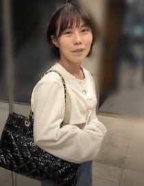 FC2PPV 4826950 [稀有/对比②] 就像怀孕一样！大胃王女友（20岁）和第一视角性爱。强力女牛仔式，乳头晃动5厘米，大量生猛射精。[业余个人拍摄][是]