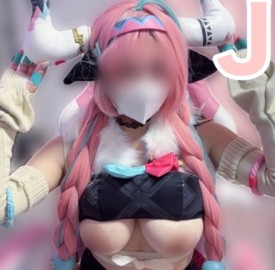 筆おろし【巨乳パイズリ】原〇ヴ〇レサ**upすずかちゃん攻めたり攻められたりで1分丁度にストップした人がご褒美SEX※やらせ一切なし