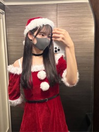 FC2 PPV 4848775 【史上最高奇跡の美女が登場！】Fカップゆあちゃんサンタコスで大量顔射！今年最高のXmasプレゼント！