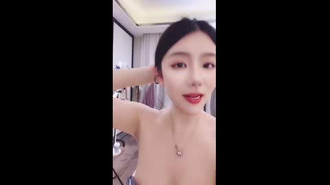 两个气质女神 兔兔奶奶 女神跟炮友啪啪大秀直播_1