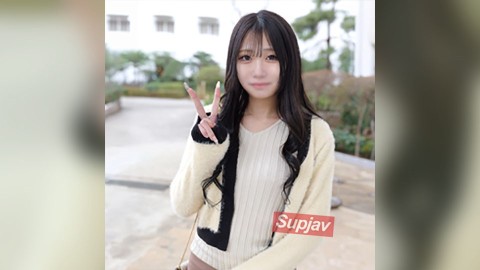 FC2PPV 4861400 【3/31迄1090pt】【初撮】※特典付　スレンダーボディのシャイすぎ美人JD　「高い買い物しちゃって…」で撮影応募　黒巨根を締め付けマンコにねじ込み、膣奥に熱いザーメンを注ぎ込む