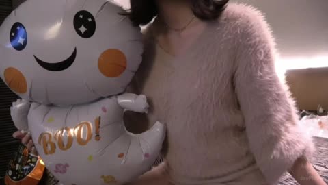 キレイな身体のえっちなお姉さんとコスプレとか買いに行ってホテルでいちゃいちゃセックスしてるやつです、最後はきっちり狭