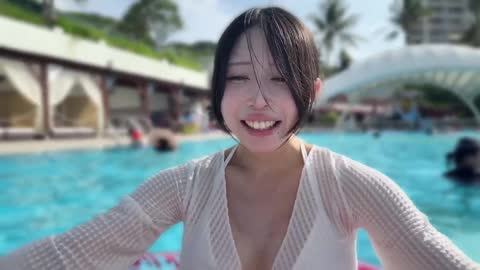 【もえかと沖縄旅行⇒プール遊び⇒部屋でイチャラブえっち】 - Hina Hirose (広瀬ひな)