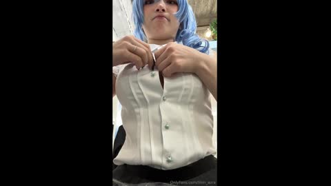 超高颜值 LilimAzra 小丁 被金主各种玩弄内射合集 01