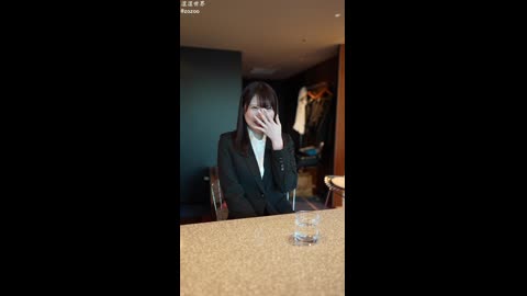 來公司面試的黑絲妹子想應徵上只好被我淺規則